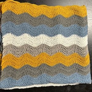 Crochet throw blanket